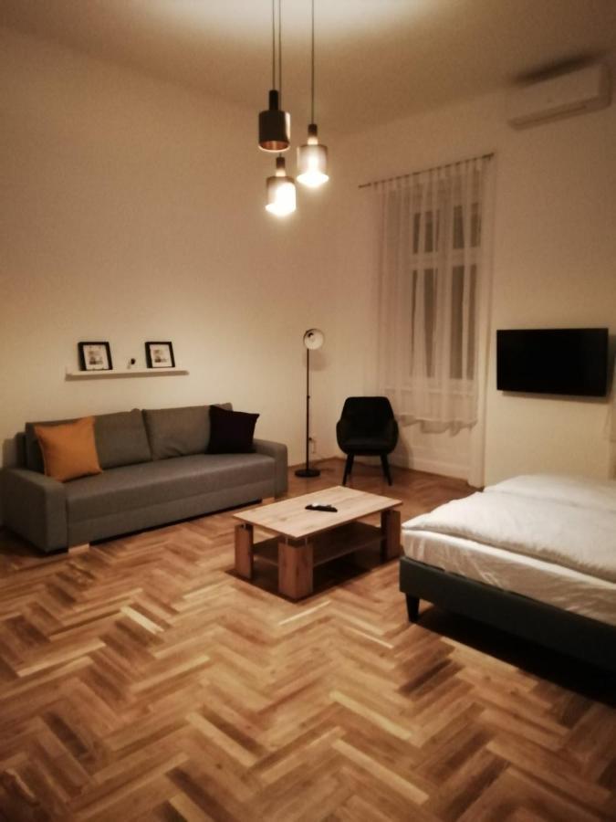 Luxury New Cozy Flat At Dob Street Nearby Gozsdu Court Apartment Будапеща Екстериор снимка