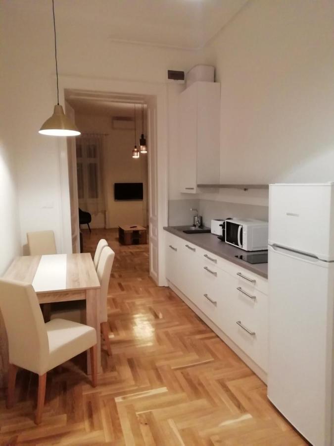 Luxury New Cozy Flat At Dob Street Nearby Gozsdu Court Apartment Будапеща Екстериор снимка